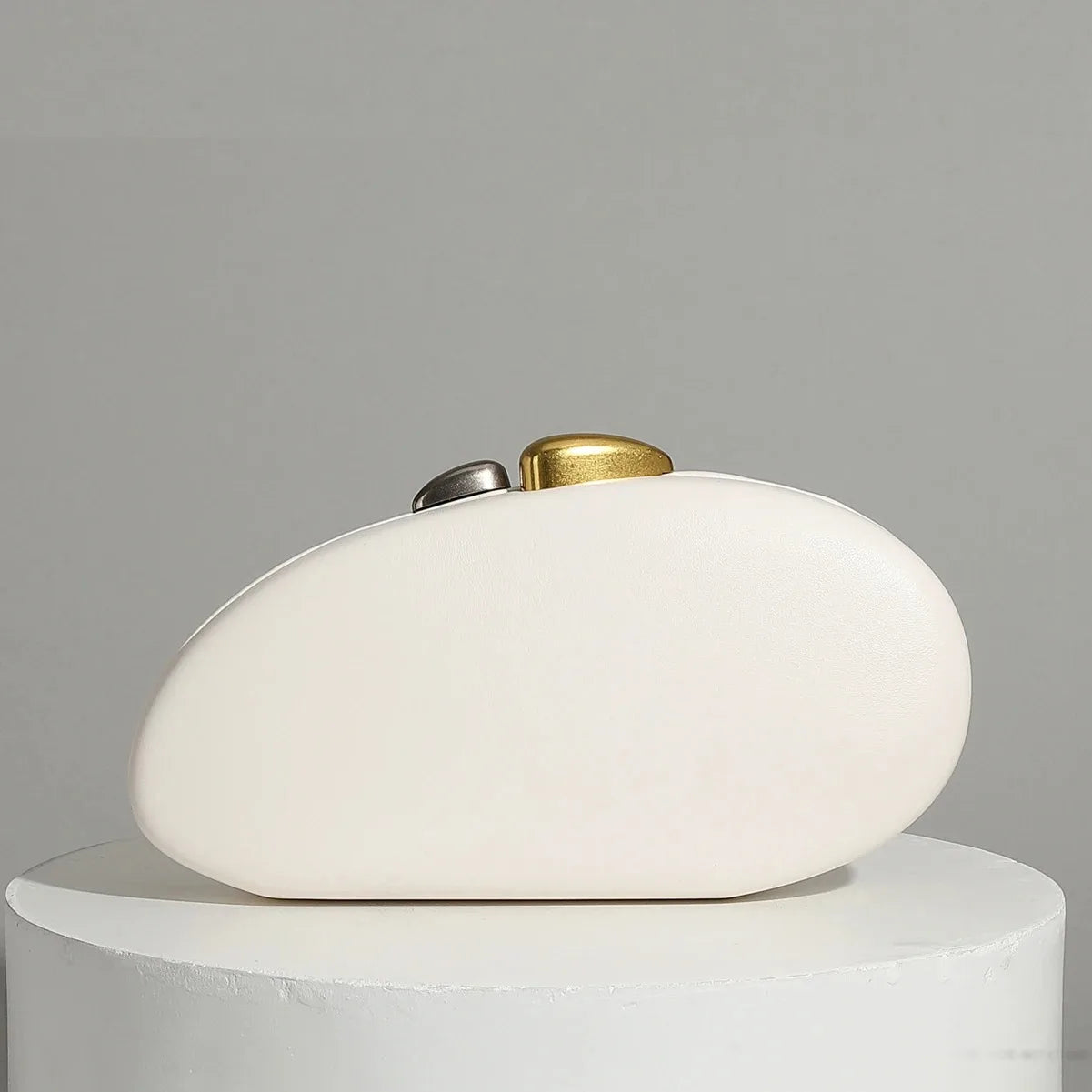 S57e9fffc69ec4bddaebe92680770c6e72